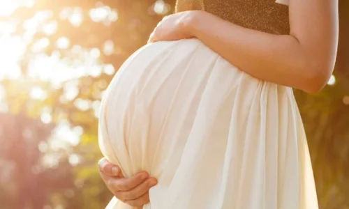 أهم دلالات الحلم بالحمل في المنام لابن سيرين وكبار العلماء