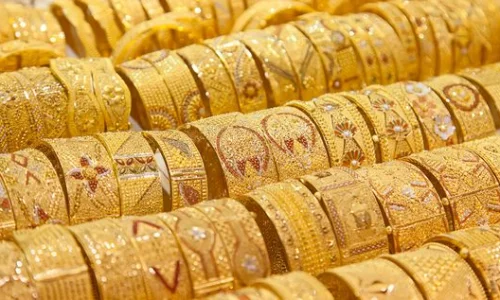 ما تفسير رؤية الذهب في منام الرجل لابن سيرين؟