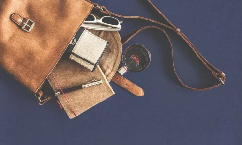 أهم 30 تفسير لرؤية الشنطه المقطوعه في المنام لابن سيرين