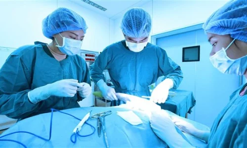 أهم 50 تفسير لرؤية العملية الجراحية في المنام للمتزوجة في البطن لابن سيرين