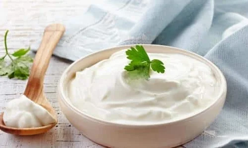 أهم 20 تفسير لرؤية القشطة في المنام للحامل لابن سيرين