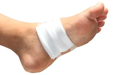 أهم 30 تفسير لرؤية القدم المجروحة في المنام لابن سيرين