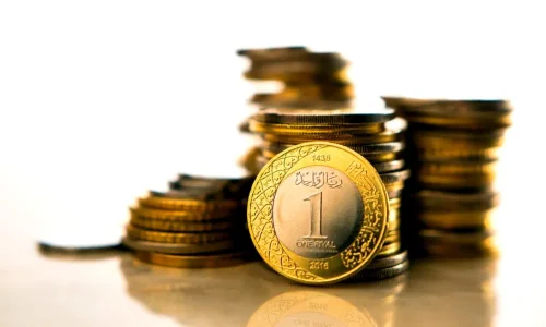 أهم 100 تفسير لرؤية العملة في المنام لابن سيرين وكبار المفسرين