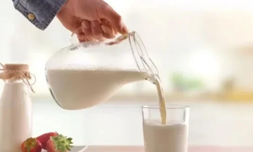 أهم 20 تفسير لرؤية اللبن المسكوب فى الحلم لابن سيرين