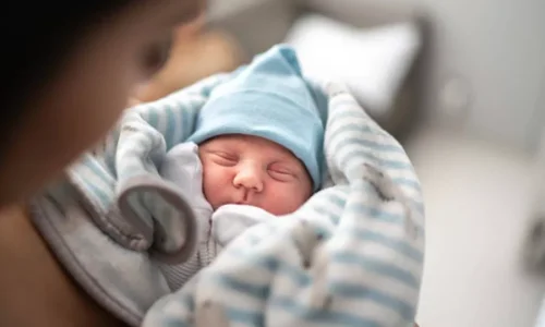 تفسير رؤية الولاده ف الحلم للمتزوجه لابن سيرين