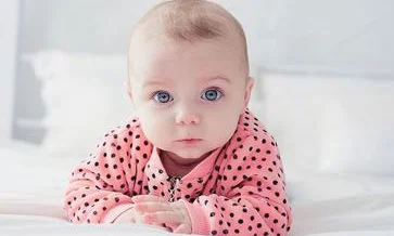 ما هو تفسير حلم الولد الصغير في المنام لابن سيرين ؟