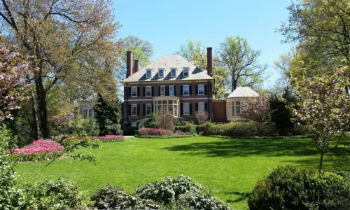 تفسير  رؤية المنزل الجديد في المنام للمتزوجة لابن سيرين