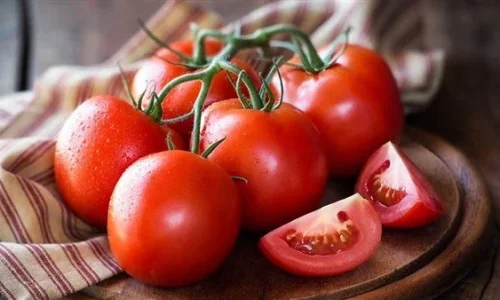 تعرف على تفسير رؤية الطماطم في المنام لابن سيرين