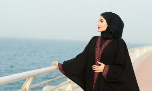 تعرف على تفسير حلم لبس العباية للمتزوجة