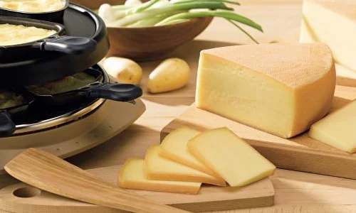 تفسير حلم أكل الجبنة في المنام لابن سيرين