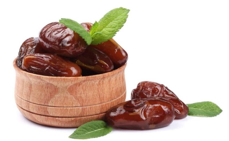 أكل التمر في المنام