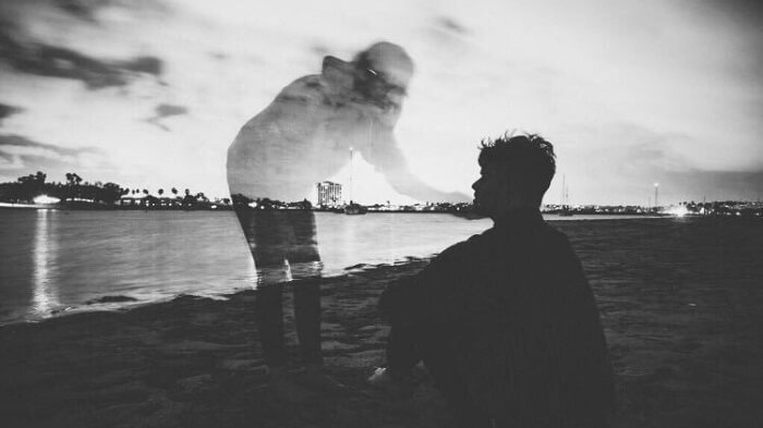 تفسير حلم الميت حي لابن سيرين