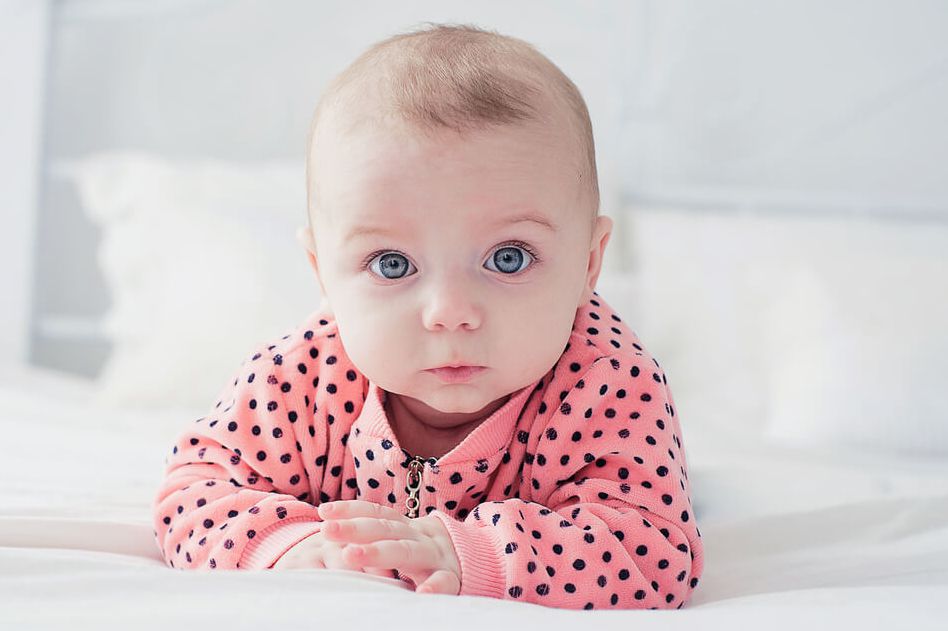 ما هو تفسير حلم ولادة البنت في المنام لابن سيرين؟