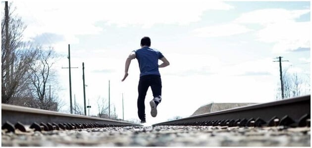 رؤية الهروب في المنام