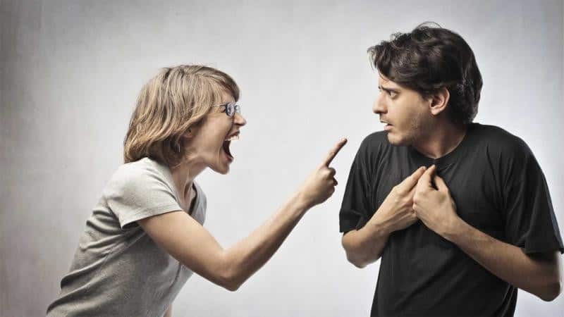 المضاربة في المنام وما تفسير حلم مضاربه مع شخص ما اعرفه؟