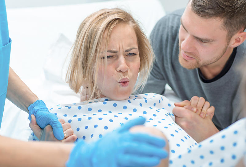 الولادة في الحلم لابن سيرين