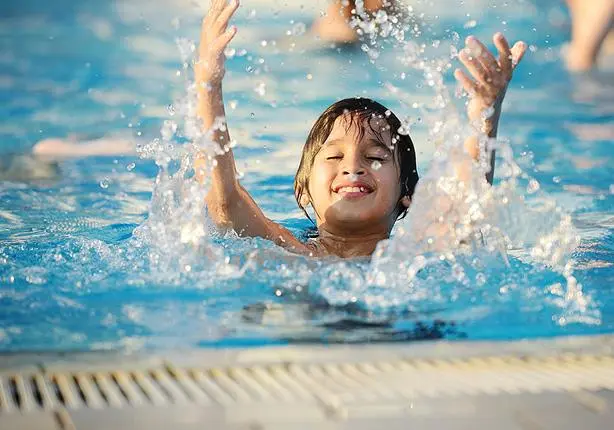 تفسير حلم السباحة