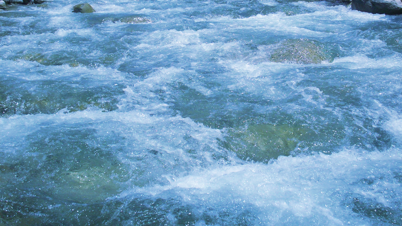 تفسير حلم السيل الجاري