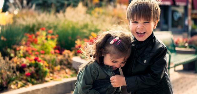 تعرف على تفسير رؤية الأخ في المنام لابن سيرين