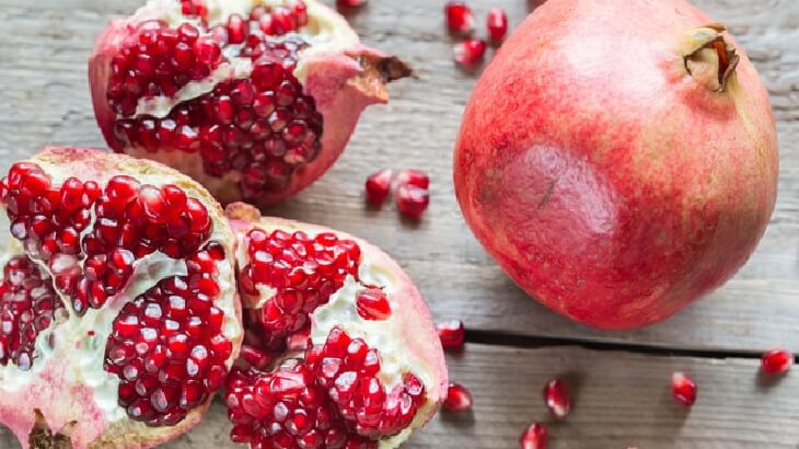 تفسير أكل الرمان في المنام لابن سيرين