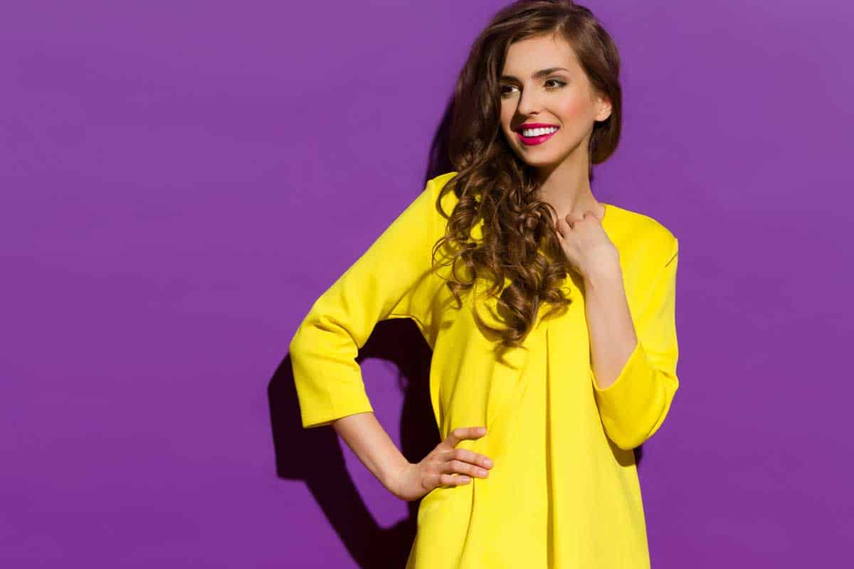 لبس الفستان الأصفر في المنام للمتزوجة ولبس فستان الزفاف في المنام للمتزوجة