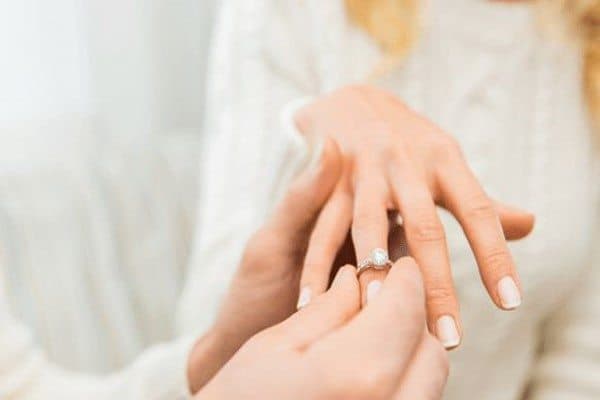 تفسير الخطوبة في المنام