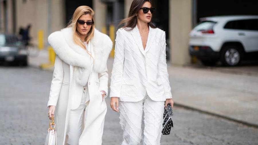 ما هو تفسير رؤية الثوب الابيض في المنام لابن سيرين ؟