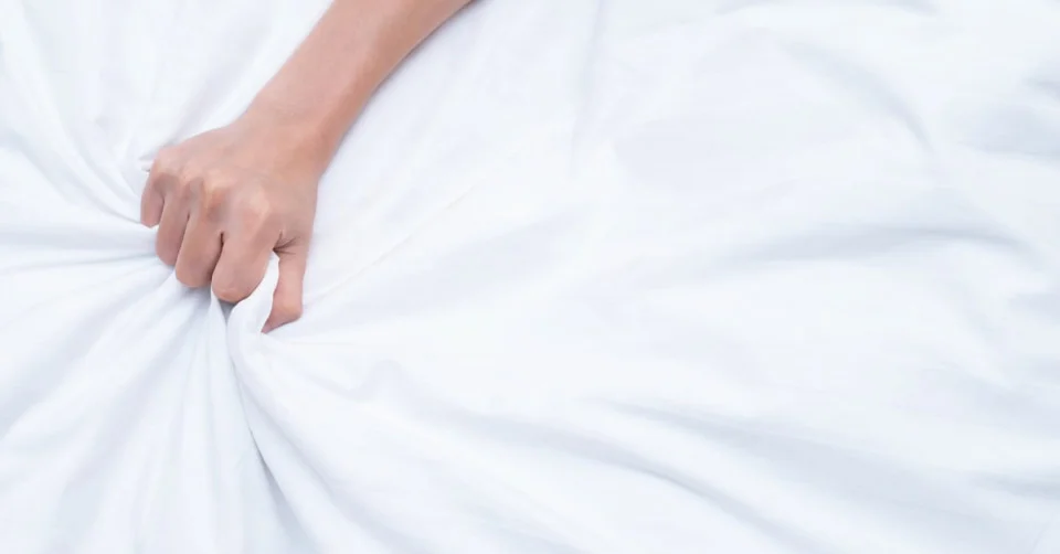 تفسير حلم مجامعة الأم لابنها