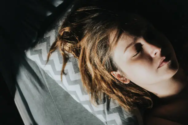 تفسير حلم مجامعة المرأة للمرأة وتفسير حلم مجامعة الأم المتوفية لابنتها