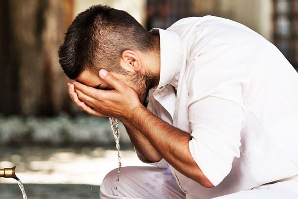 حلمت اني أتوضأ