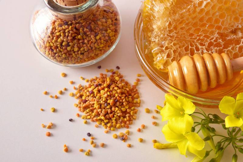 فوائد العسل مع حبوب اللقاح وغذاء الملكات للحمل