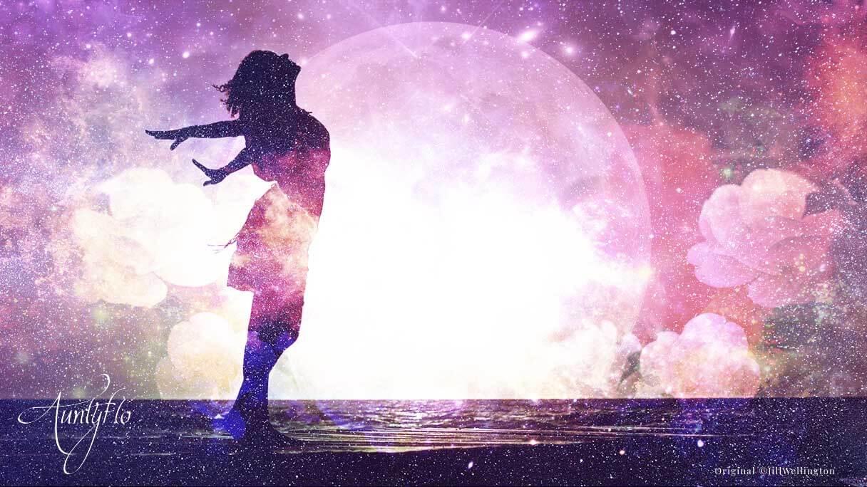 احلم بشخص كثير وهل إذا حلمت بشخص يكون يفكر فيني؟