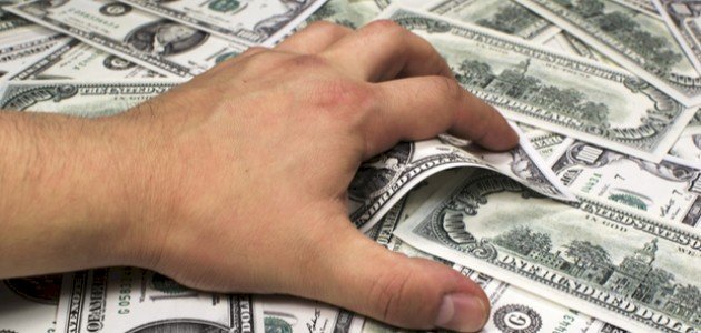 تفسير حلم سرقة نقود ورقية مني