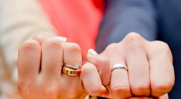 حلمت اني تزوجت غير زوجي