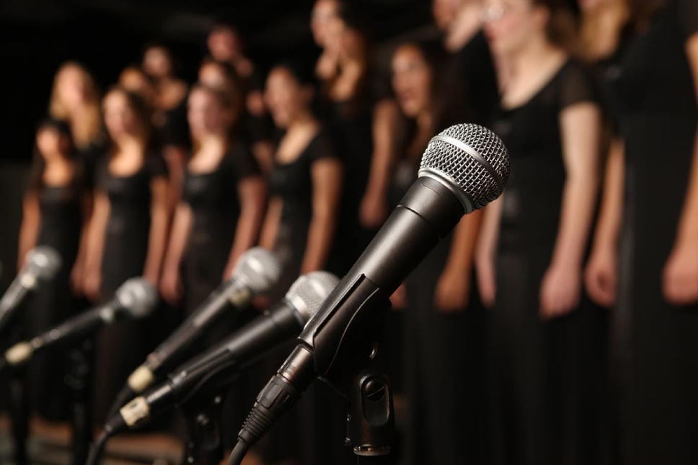 تفسير حلم الغناء لابن سيرين