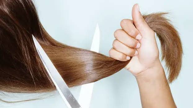 تفسير حلم قص أطراف الشعر لكبار العلماء