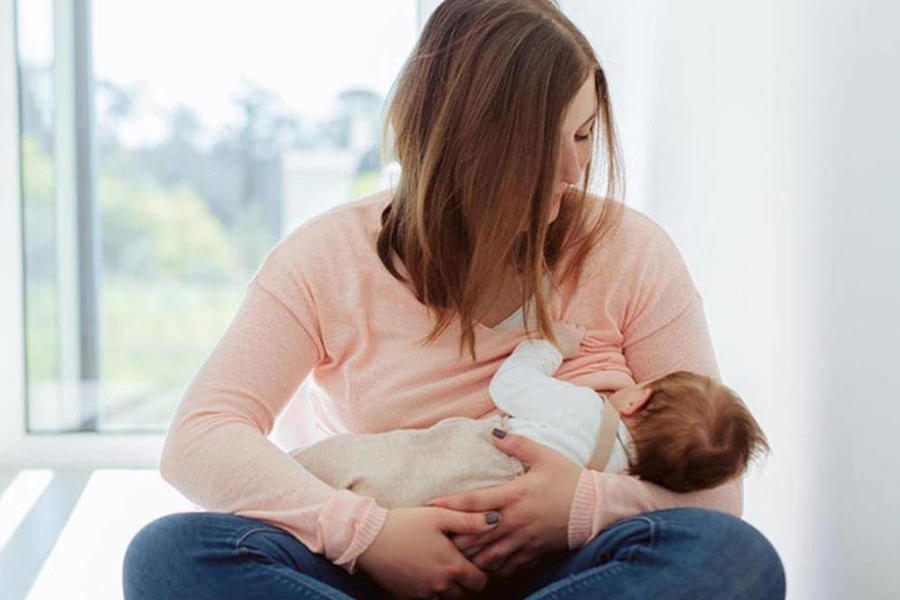 تفسير حلم عندي ولد وأنا عزباء لابن سيرين