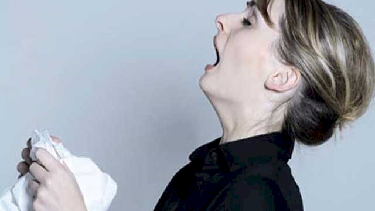 حلم اخراج شعر من الفم لكبار العلماء