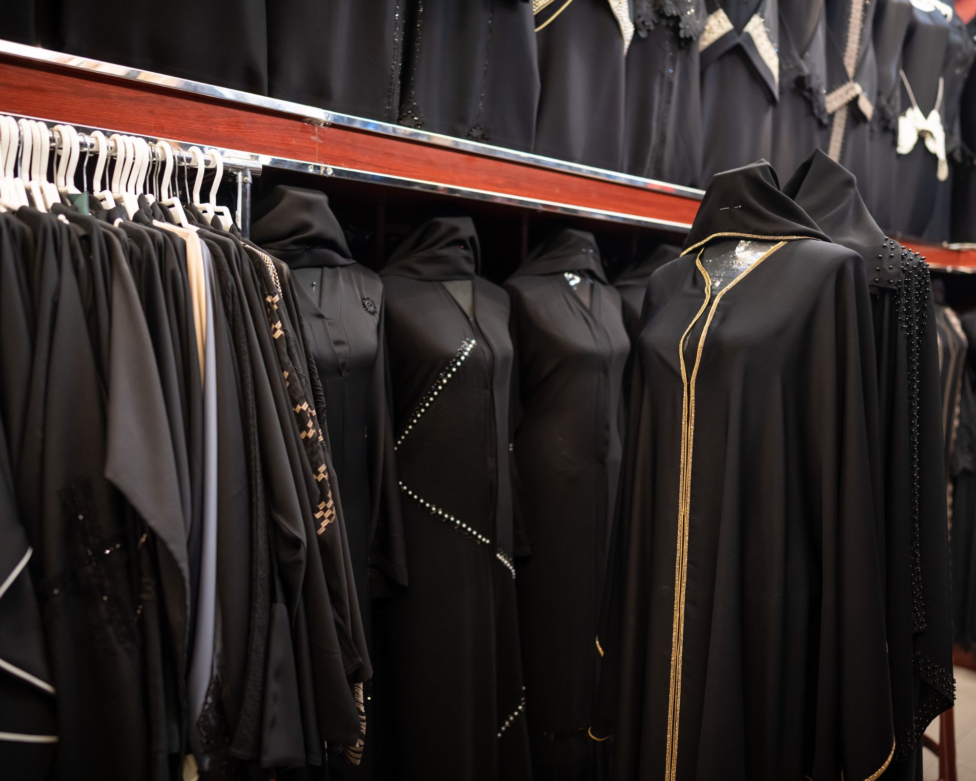 ضياع العبايه للمتزوجه