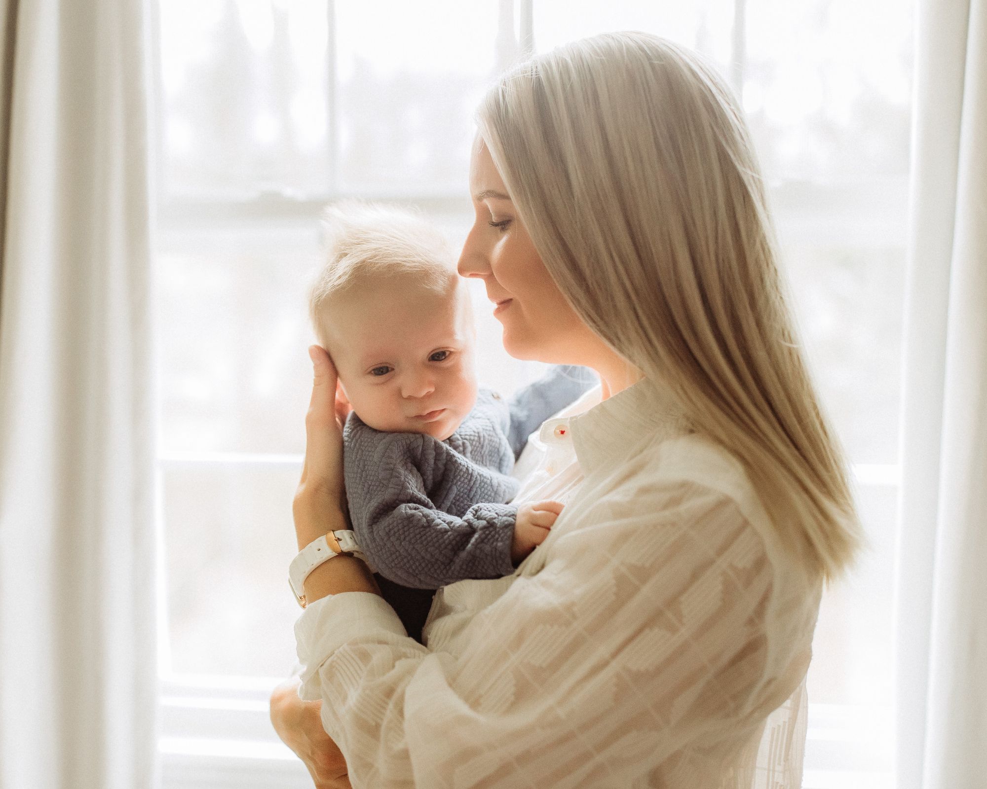تفسير حلم ارضاع طفل من الثدي