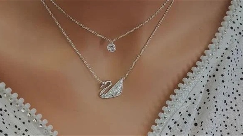 تفسير القلادة الفضة في المنام لابن سيرين