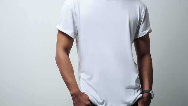 تفسير الحلم باللباس الابيض لابن سيرين