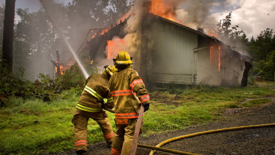 ما هو تفسير حلم حريق منزل في المنام لابن سيرين؟