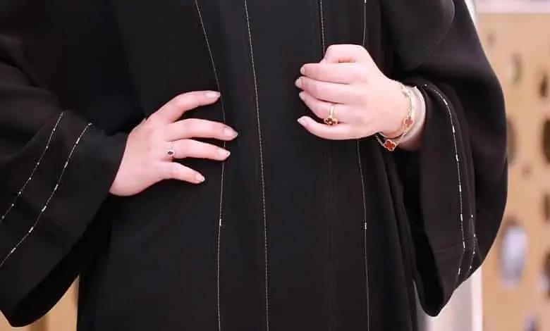 حلمت ان عبايتي ضاعت ولقيتها