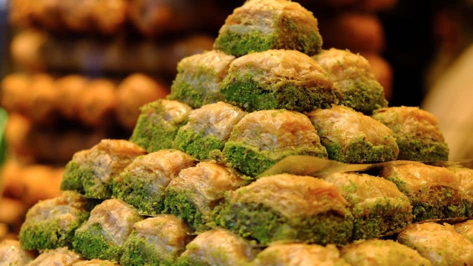 ما تفسير حلم بقلاوه لابن سيرين؟